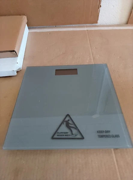 Argos Home Digital Bathroom Scales Capacity 150kg Grey 2.1x27x27cm New