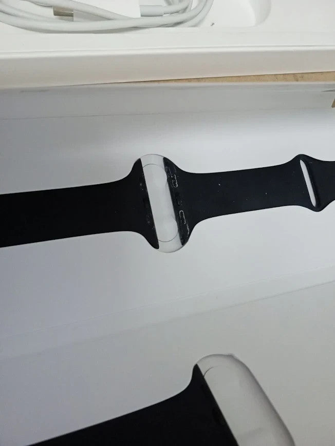 Apple Watch SE 2nd Gen GPS 44mm Smarwatch Midnight Aluminium Case
