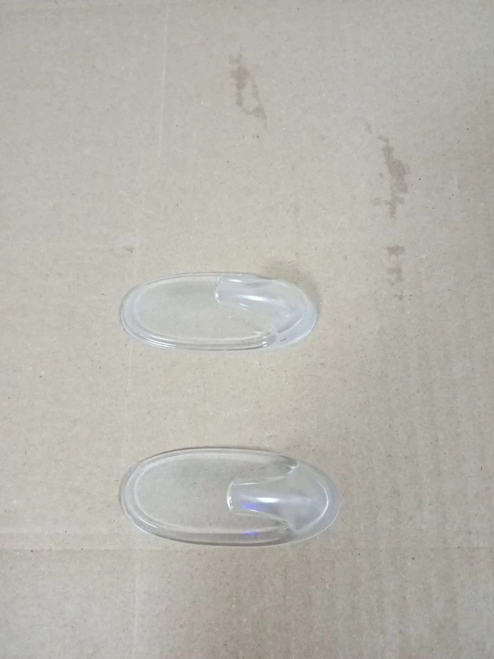 Command 17091CLR Medium Hook 2 Pieces Transparent Damage Free Hanging New