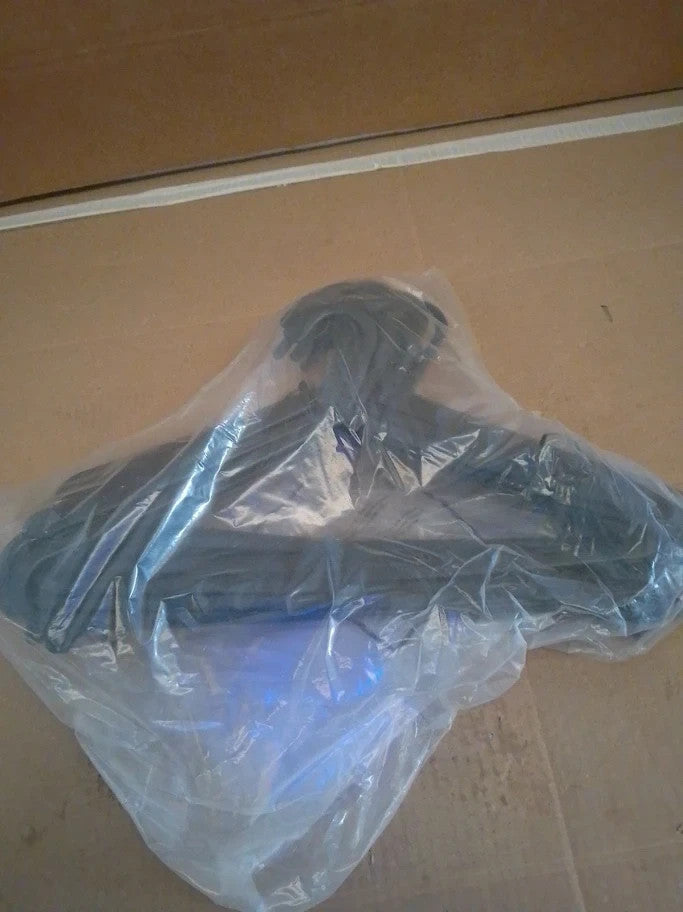 Roe Tenpo Coat Hangers Black Adult Plastic Clothes Durable Lightweight New