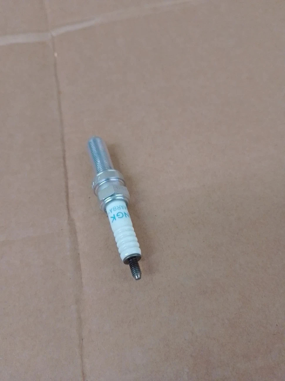 NGK Spark Plug LMAR8A9 YBX 4313 2.5mm Motorcycle Nickel Platinum
