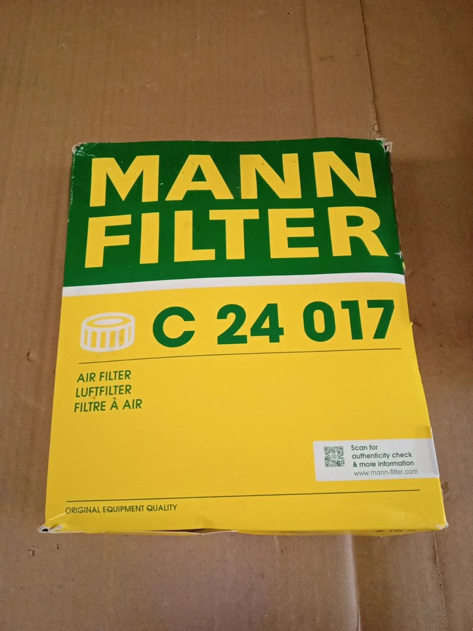 MANN FILTER C 24 017 Air Filter Cars+Transporters Passenger Clean Air Intake