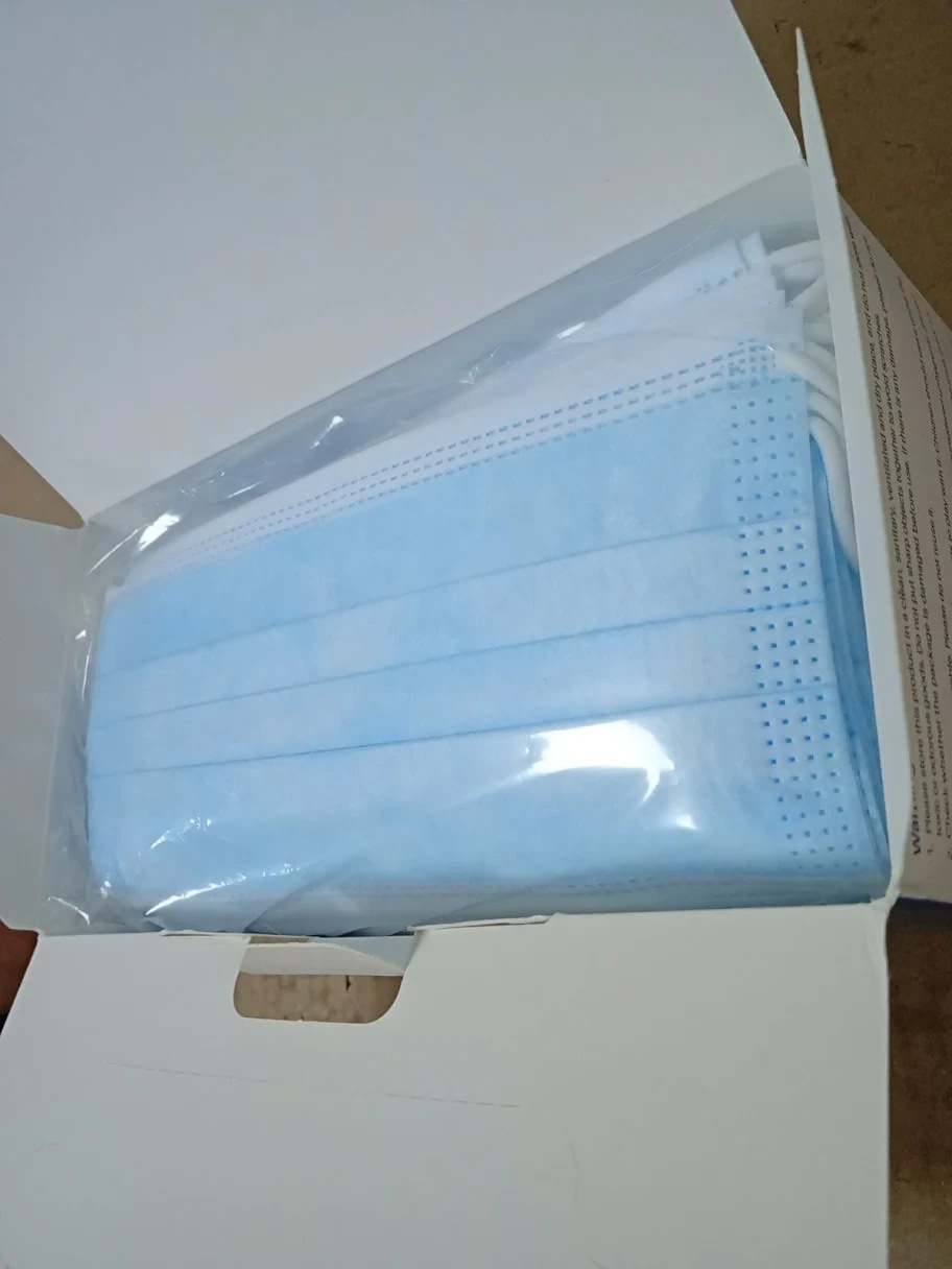 Type IIR fluid Resistant Surgical Face Masks Disposable Universal Size New