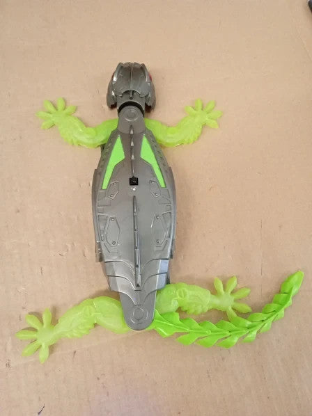 Hex Bots Gecko Full Function Remote Controlled Toy Rechargeable Climbing Wall 4+
