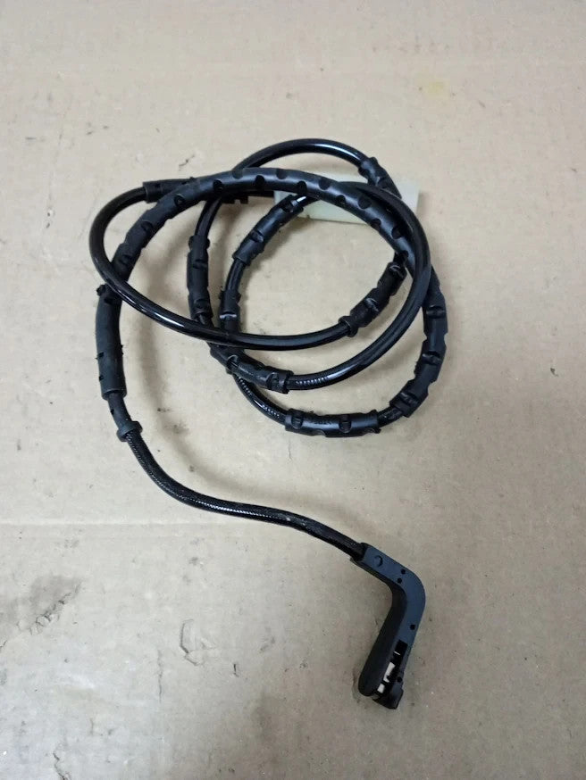 Rear Brake Pad Wear Sensor BMW 1 3 Series E81 E82 E87 E90 E91 E92 E93 Design