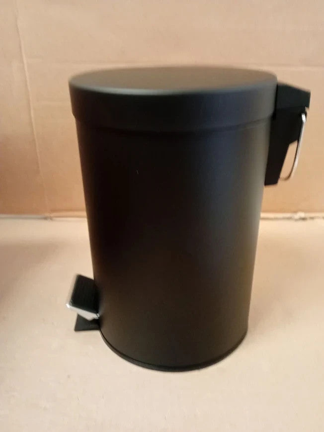 Argos Home 3 Litre Capacity Bathroom Pedal Bin Black 25.1x22x17cm
