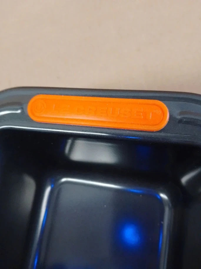 Le Creuset Non Stick Matte Carbon Steel Bakeware Loaf Tin Bread Pan Black New