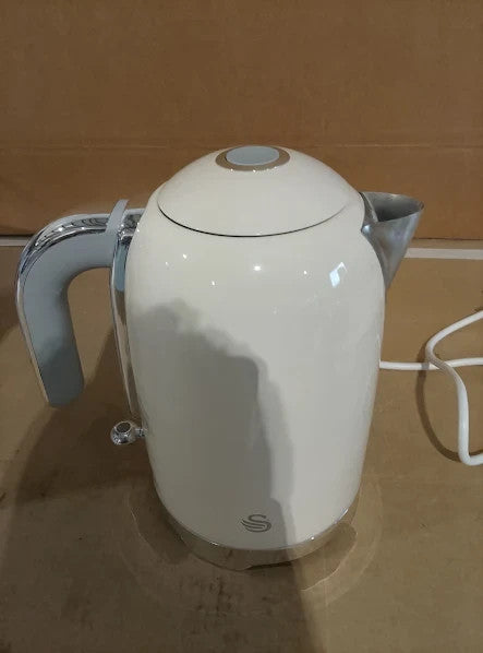 Swan Solace Cordless Kettle Premium Stainless Steel High Gloss 1.7L 3000W New