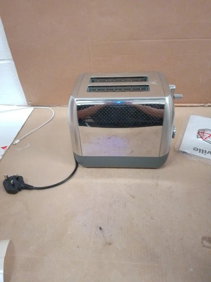 Breville Edge Deep Chassis 2 Slice Toaster Toasts All The Way Top Brushed Steel