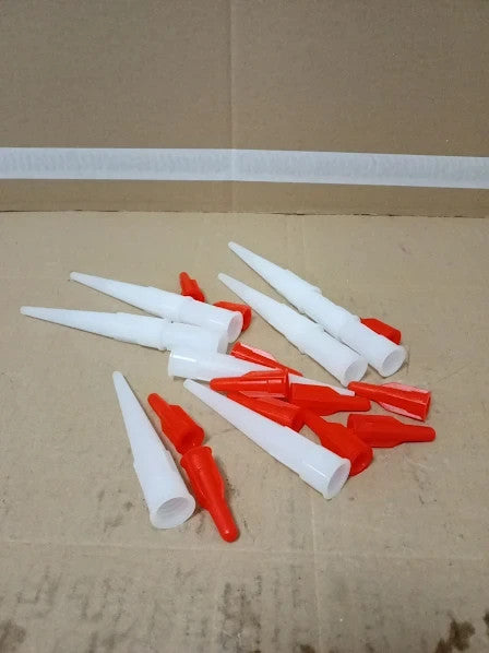 12pcs Spare Silicone Sealant Nozzles Tube Resealable Sealant Red Caulk Cap New