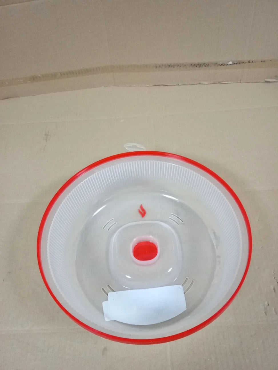 Snips Microwave Plate Bell 26.2x26.2x7.6cm Colour Red Transparent Lid Cover