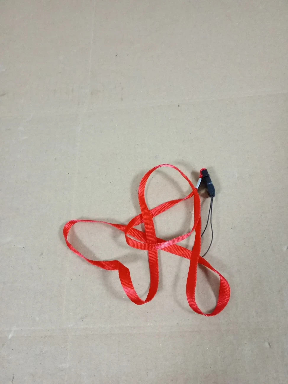 AILE Pulse Oximeter Oxygen Meter Adults Accurate Fast Easy Larger Red Screen