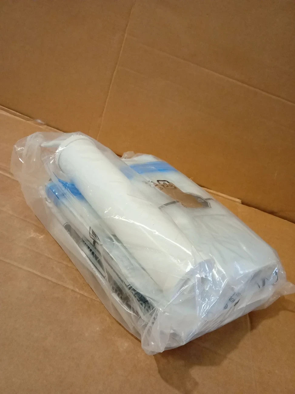 Amazon Basics Vacuum Compression Zipper Storage Bags Airtight Valve 6 Pack New