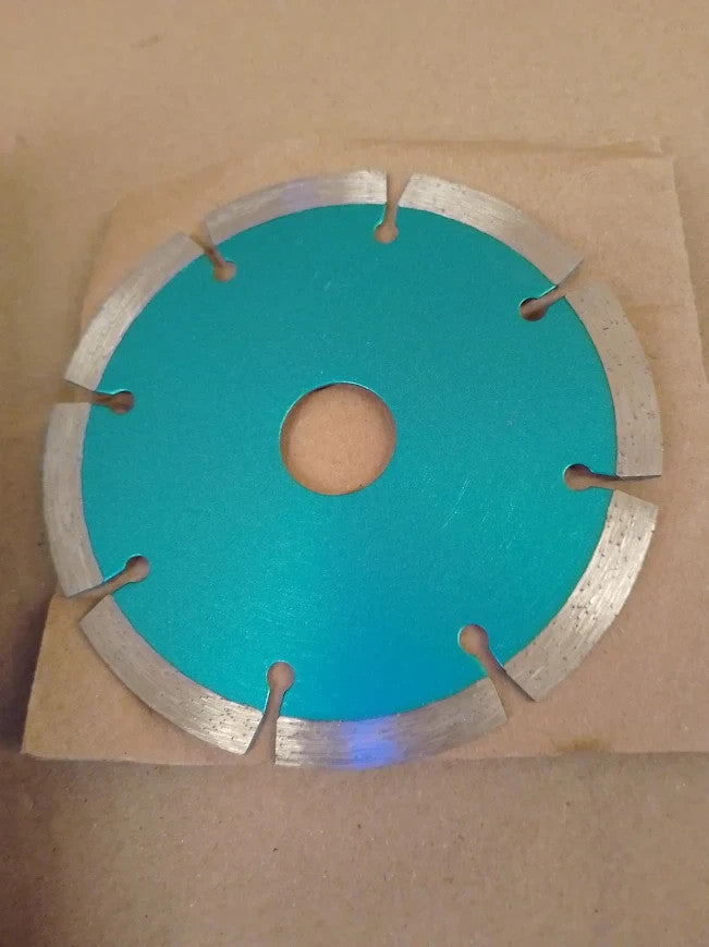 Makita GA4530RKD 1 110V 115mm Angle Grinder Complete Diamond Blade Supplied