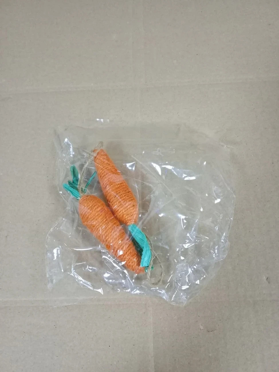 2 Pack Easter Hanging Carrots Striped Rope Design Paper & Foam 13.5cm New