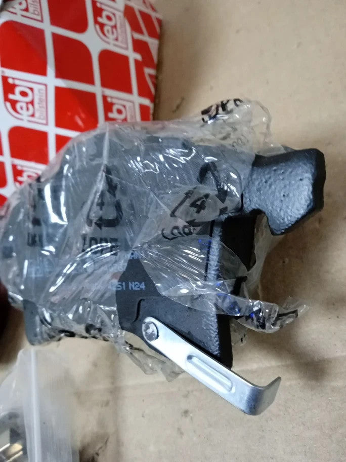 Febi Bilstein 16491 Brake Pad Set 1 Unit New