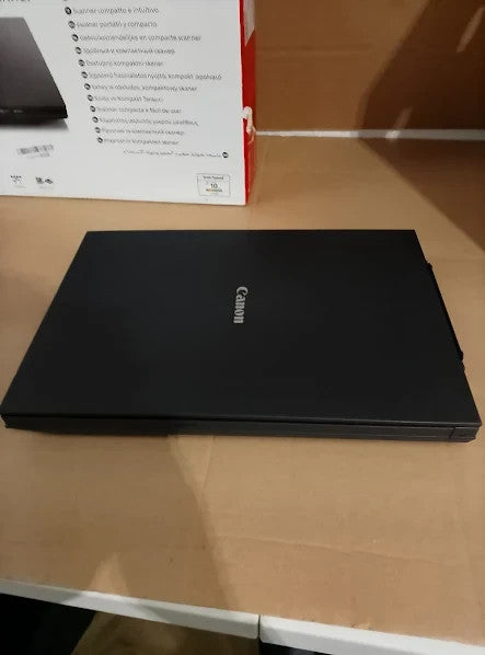 Canon LiDE 300 4.5W Colour Flatbed Scanner Black 36.8x25.2x4.3cm New