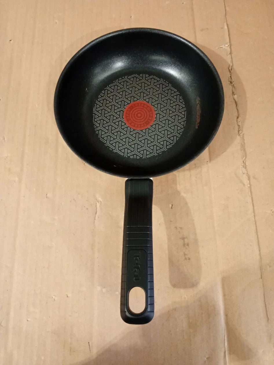 Tefal Comfort Max Stainless Steel Frying Pan 20cm Thermo Spot G7260244