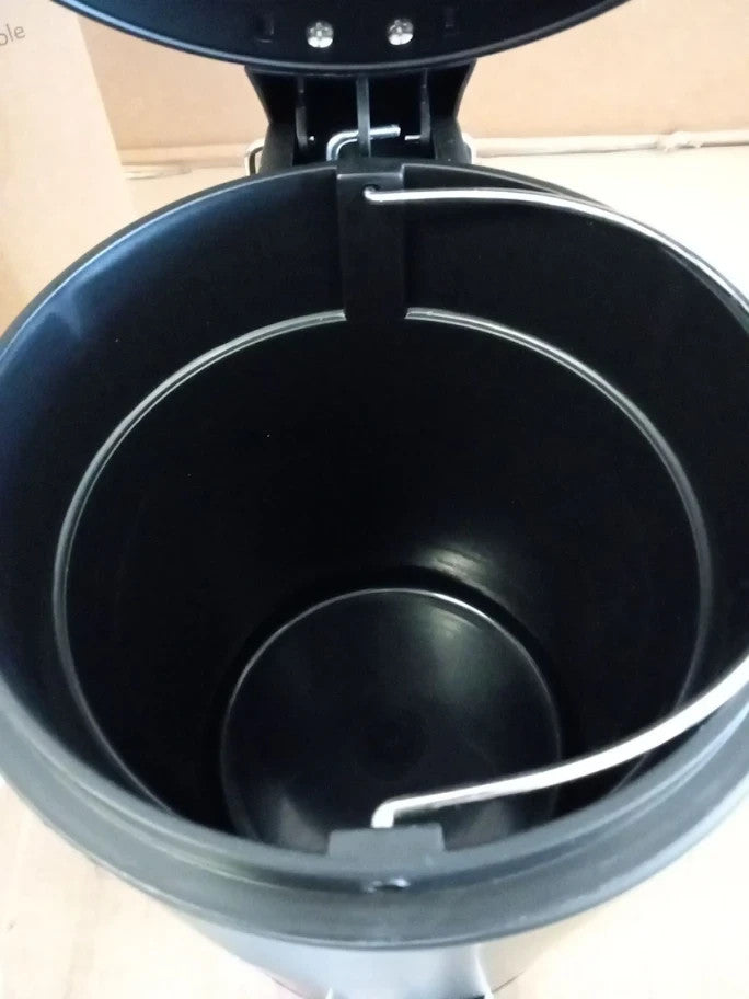 Argos Home 3Litre Bathroom Pedal Bin And Removable Inner Bin Black 25.1x22x17cm