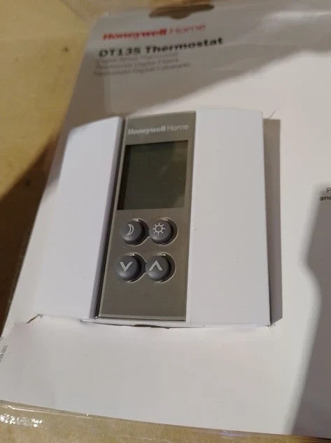 Honeywell Home Digital Non Programmable Thermostat White 9.9x12.4x8.7cm New