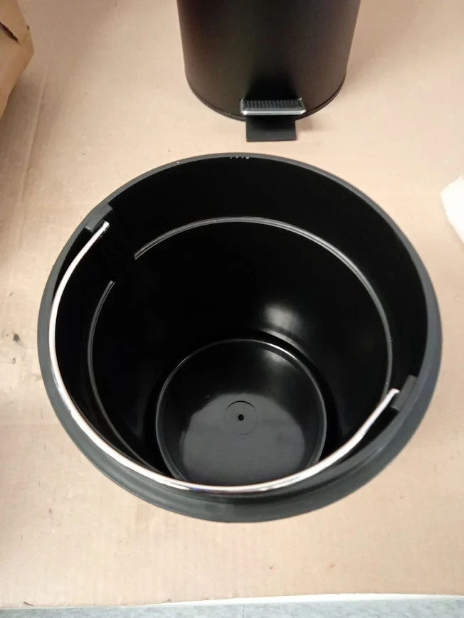 Argos Home 3 Litre Capacity Bathroom Pedal Bin Black 25.1x22x17cm