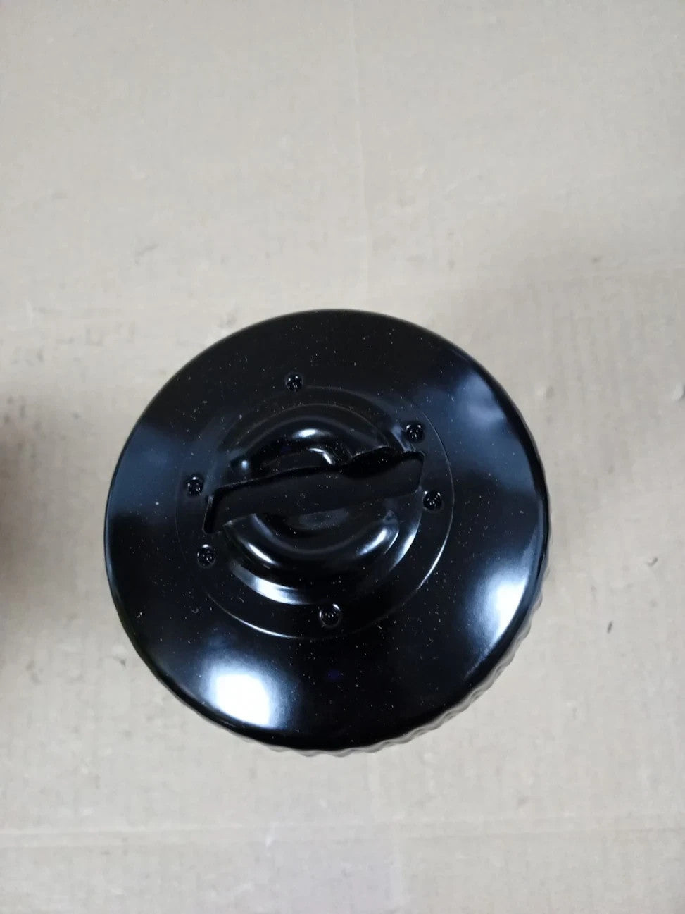 MANN FILTER W 940/25 Oil Filter Cars Transporters Car Replacement Part Black