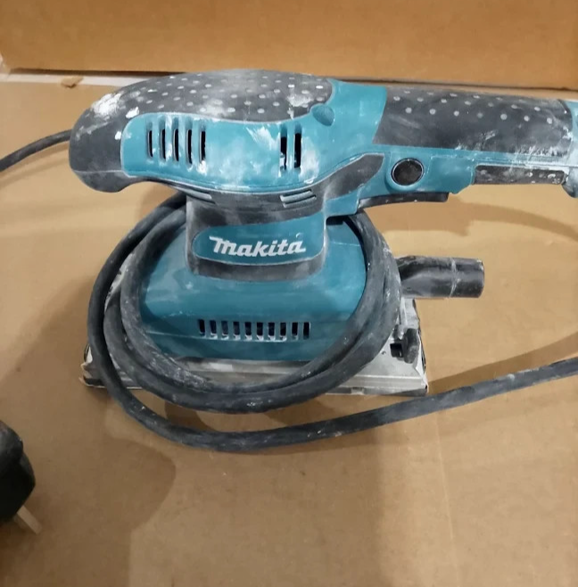 Makita BO3710 240V 1/3 Sheet Orbital Sander Electric Power Tool Durable Design