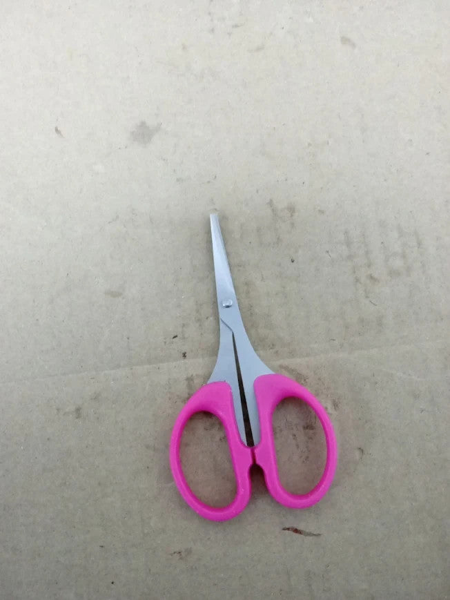 Westcott 4in Detail Cut Scissor Plastic Stainless Pink New