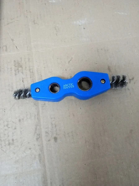 Arctic Hayes 4 In 1 Quad Pipe Cleaning Brush Lightweight Portable New