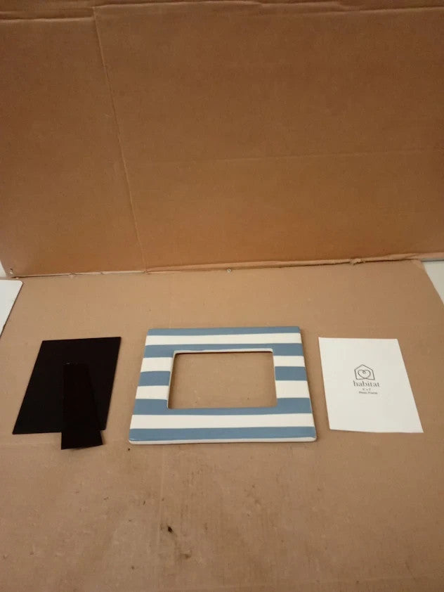 Hab Ceramic Stripe Stylish Decor Photo Frame Blue 5x7in
