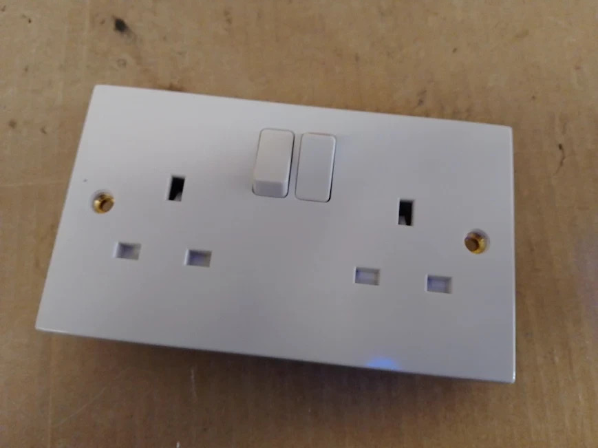 BG Electrical Double Switched Power Plug Wall Socket 32mm Surface 900 Series