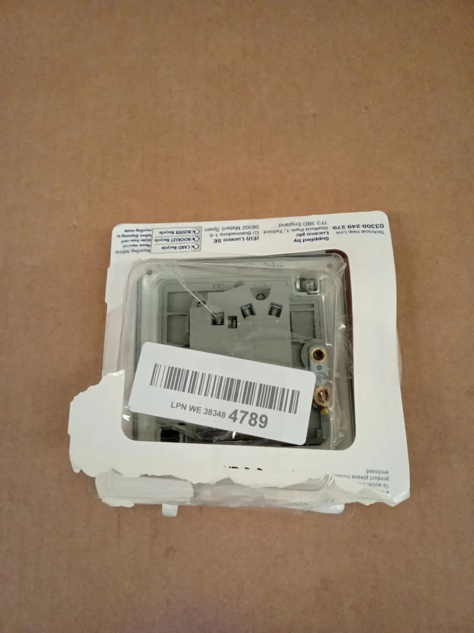 BG Electrical Double Wall Light Switch 2 Way Slim Profile 20A 16AX FFB42 New