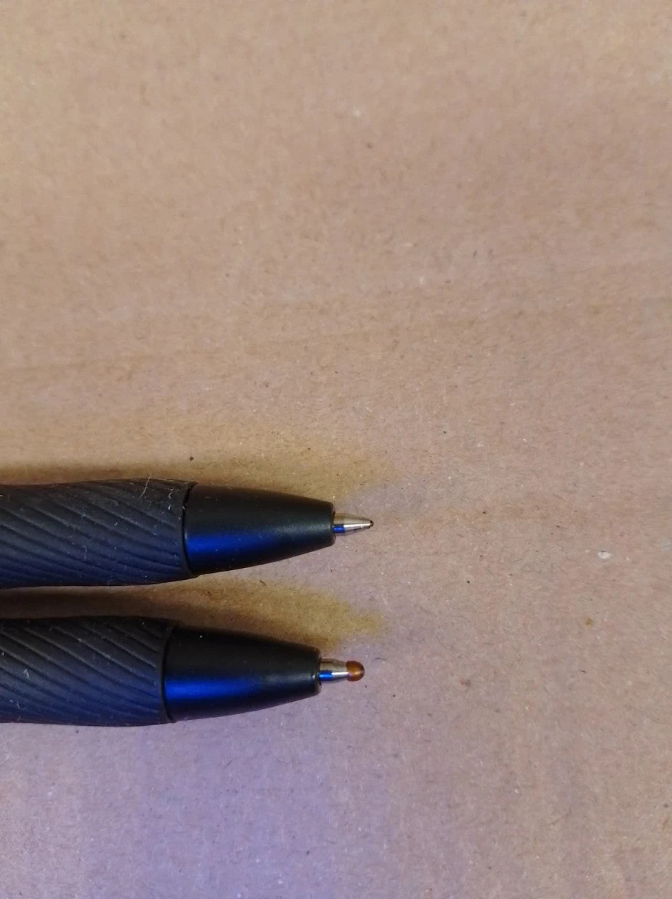 Sharpie S Gel Pens Medium Point 0.7mm Black & Blue Ink 2 Pieces Rubber New