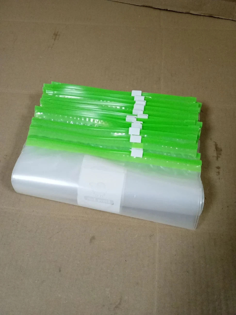 Stove Sun 40 Small Ziplock Freezer Smart Reuseable Food Bags Clear 22x23x3cm New