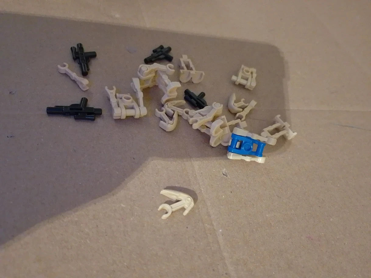 Lego Star Wars Mini Figures 4x Blasters SW001C Droid Pilot SW300 New