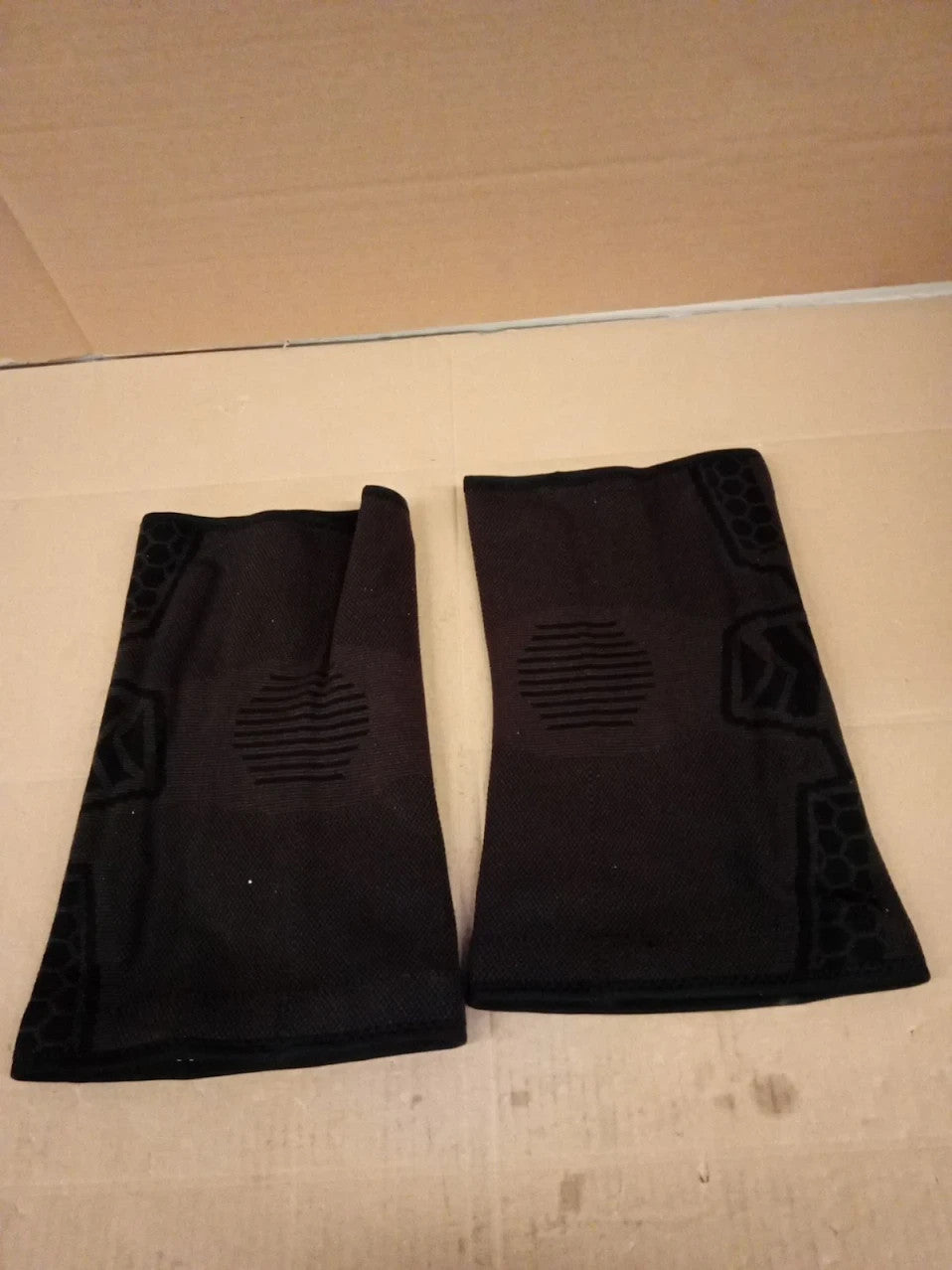 CAMBIVO Knee Brace Patella Gel Pad Side Stabilizers Daily Support 2 Pack XXL