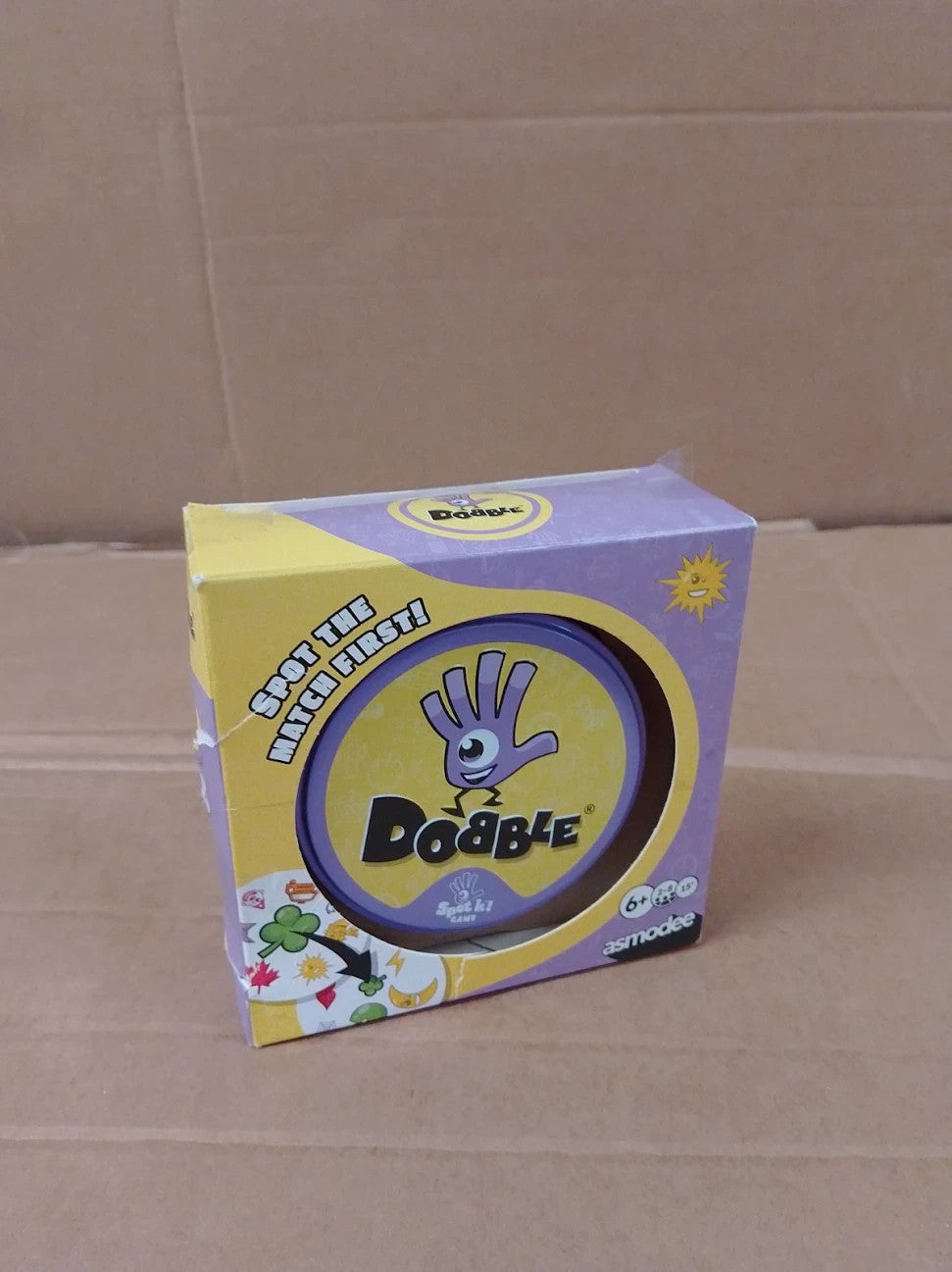 Asmodee Dobble Fun Family Card Game 2-8 Players 15min. Play Time 6+ Tin Box New