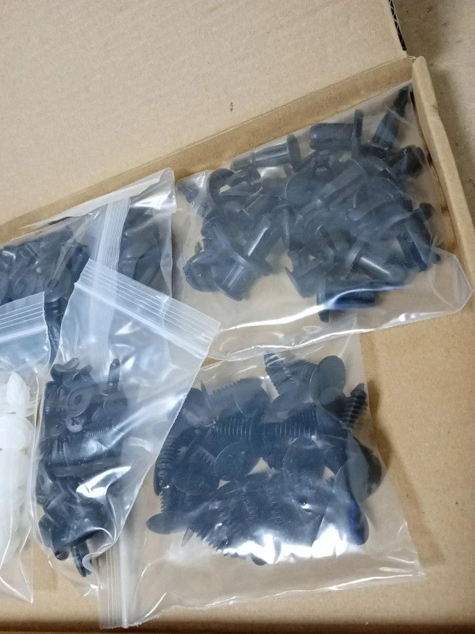 Car Retainer Clips Nylon Bumper Rivet Universal Car Fasteners Clips New