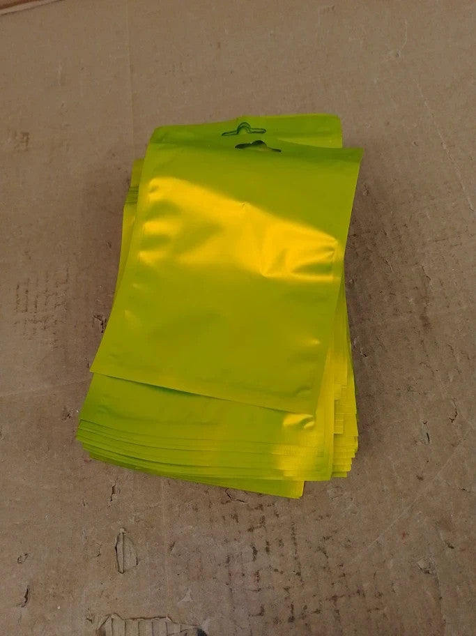 YaYaFunFun 100Pcs Reusable Green Mylar Ziplock Bags 10x15cm Smell Proof New