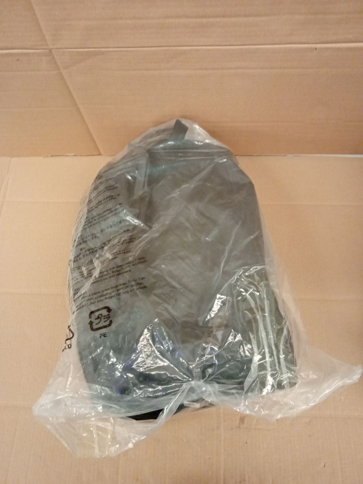 Amazon Basics Rooftop Cargo Carrier Bag 425L Waterproof Roof Black Heavy Duty