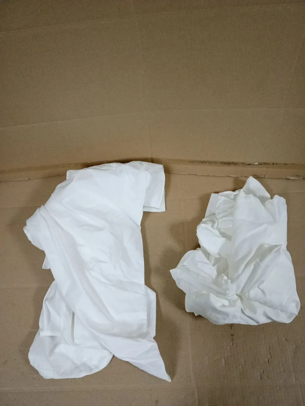 Amazon Basics Microfiber Pillowcases 80x80cm Bright White 2 Pieces New