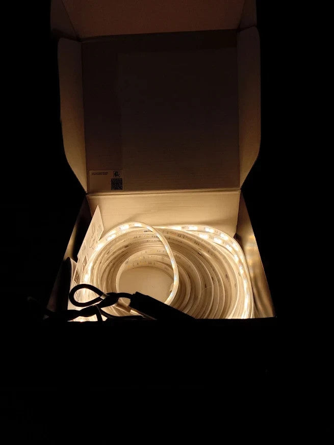 Philips Hue Flux Outdoor 10m LED Strip Light Multicolor Smart Weatherproof New