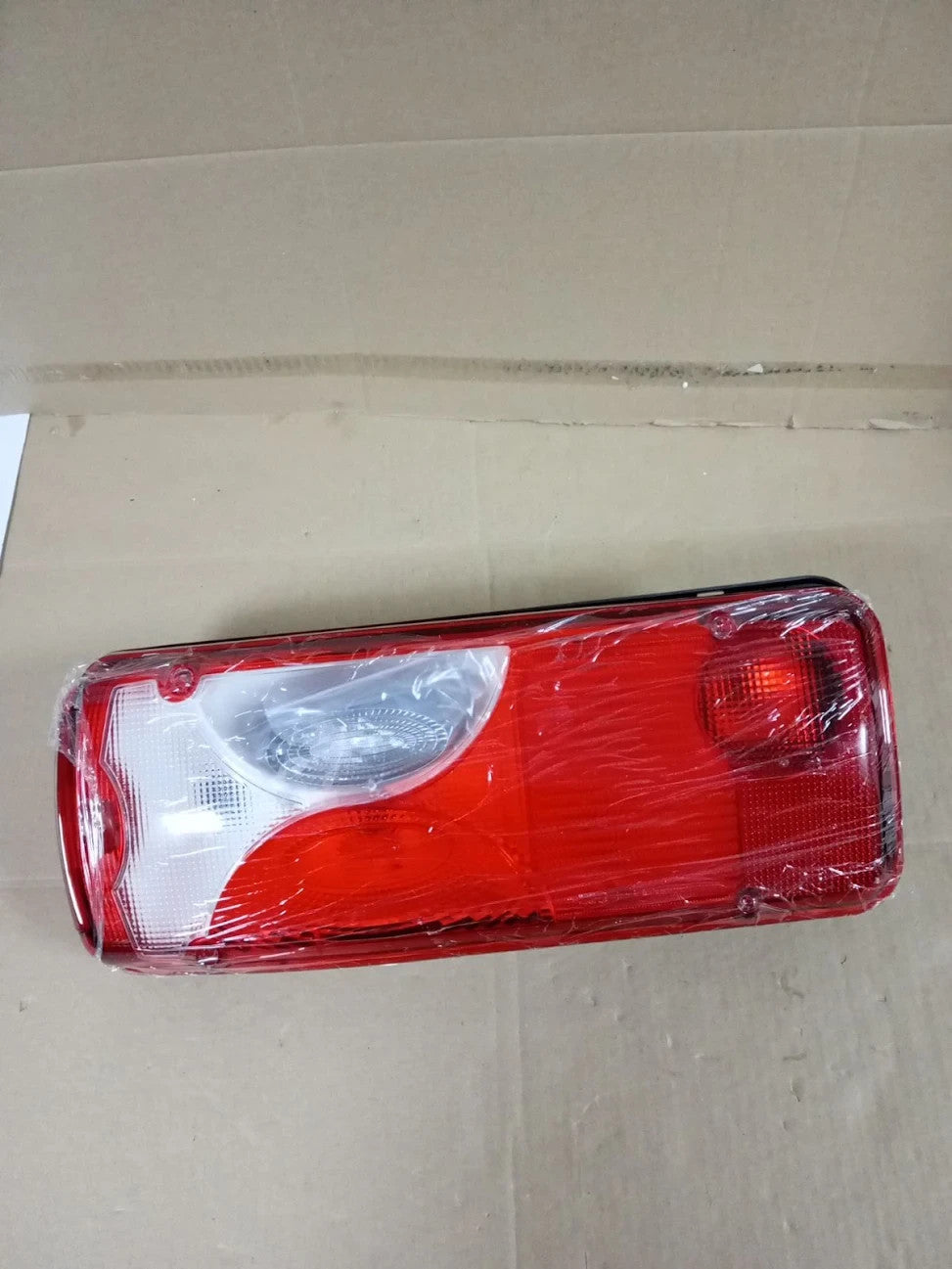 LONGLING Driver Right Side O/S 12/24V Tail Light Rear Lamp Plate Light New