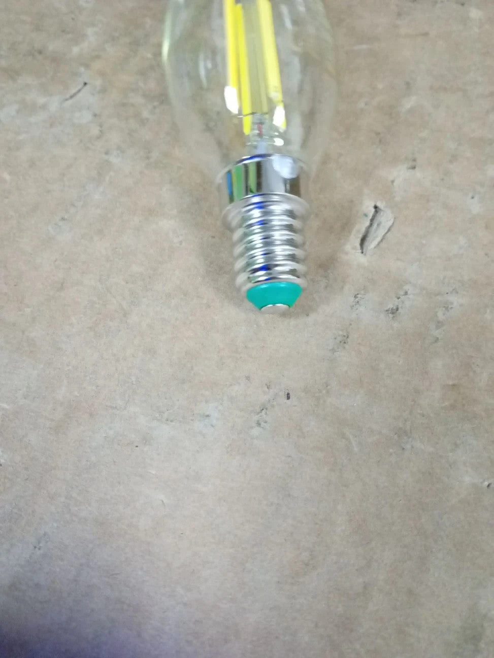 Philips Classic Ultra Efficient LED Bulb Energy Efficiency Class A E14 Base New