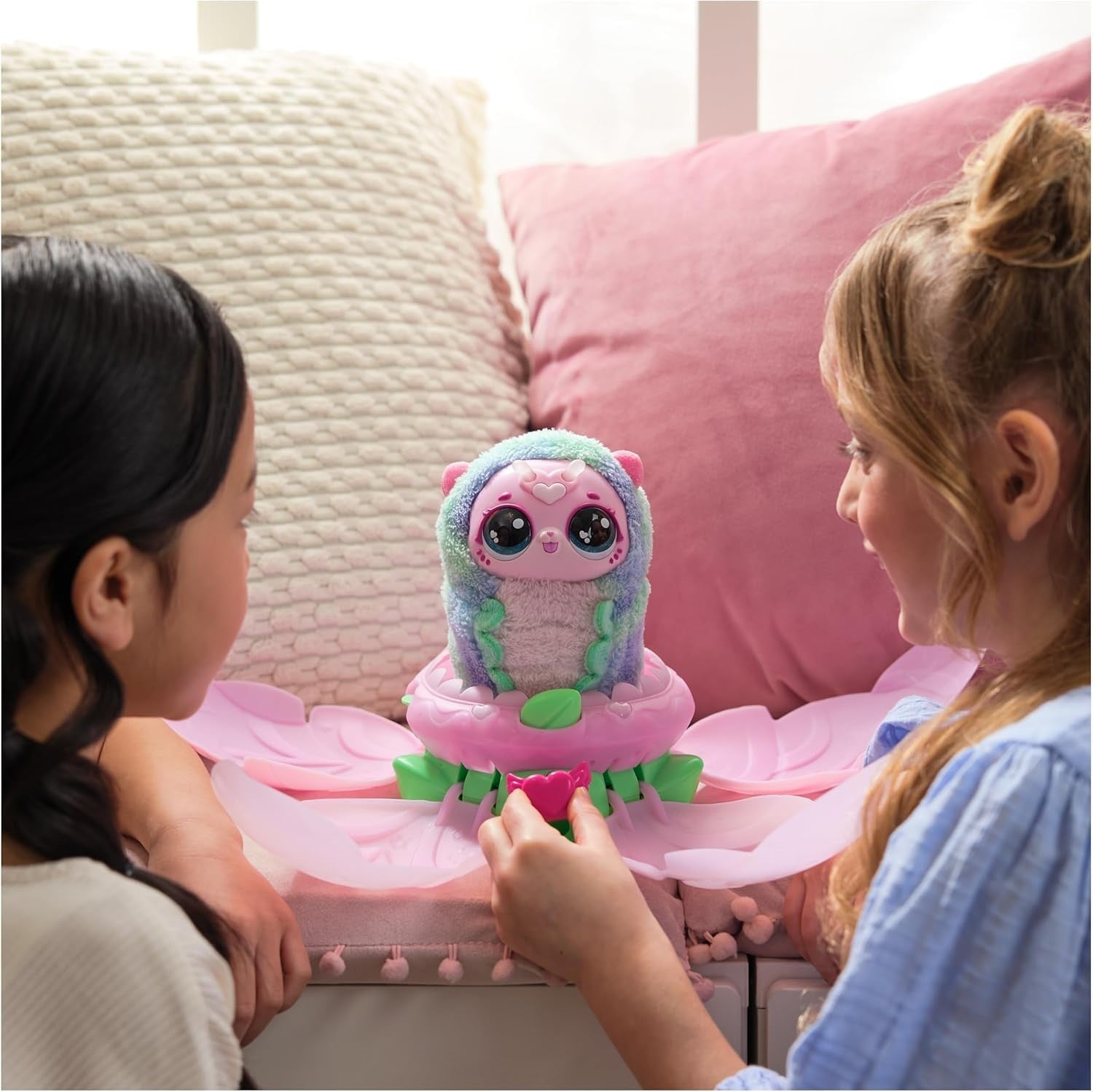 Hatchimals Bloomables Kittyfly Surprise Interactive Toy 100+ Sounds Design New