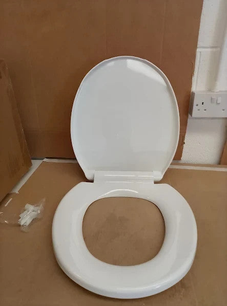 Argos Home Anti Bac Toilet Seat White Plastic Hinge 45.1x36x6.4cm New