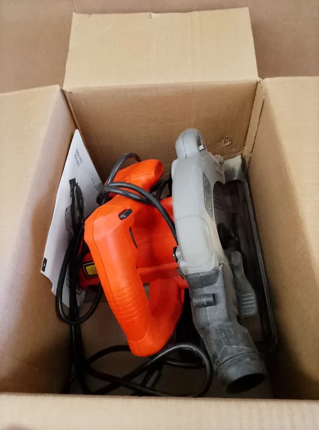 BLACK+DECKER CS1250L GB 1250W Circular Saw 66mm Electric Wood Cutting Design