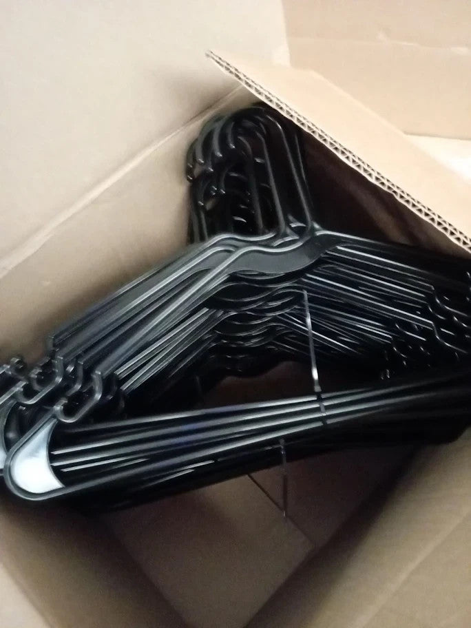 Amazon Basics Plastic Clothes Hangers Adult Size Black Pack of 50 New
