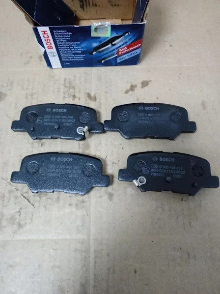 Bosch BP1650 Brake Pads Car Rear Axle Bosch Quality Reduced Noise Dust New