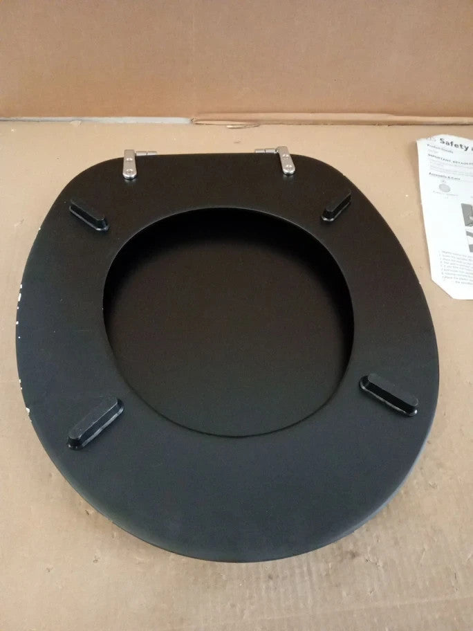Argos Home Tongue Groove Toilet Seat Antibacterial Black 45x37.3x5.3cm